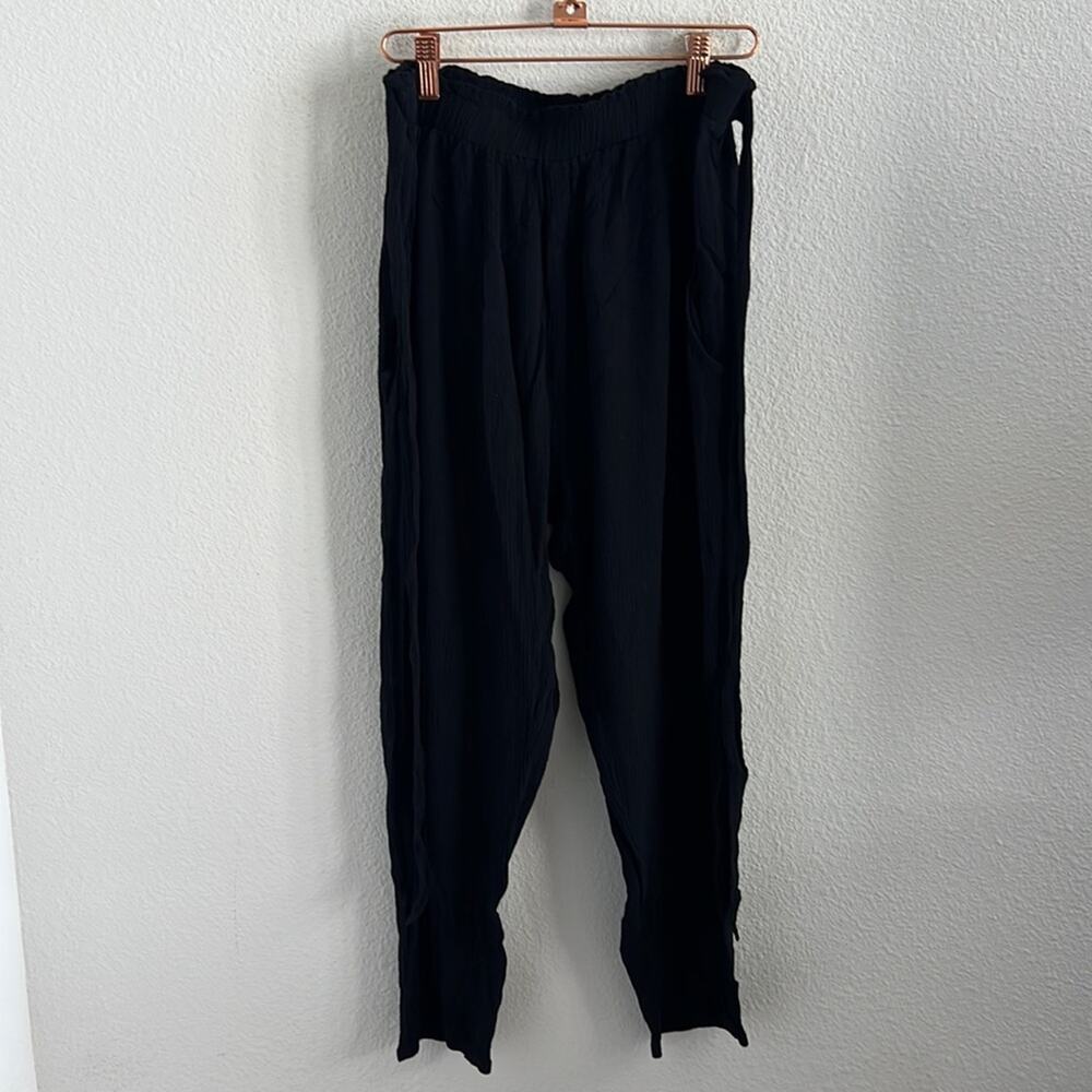 Eberjey Black Crinkle Rayon Pant with Front Tie Waist Medium
